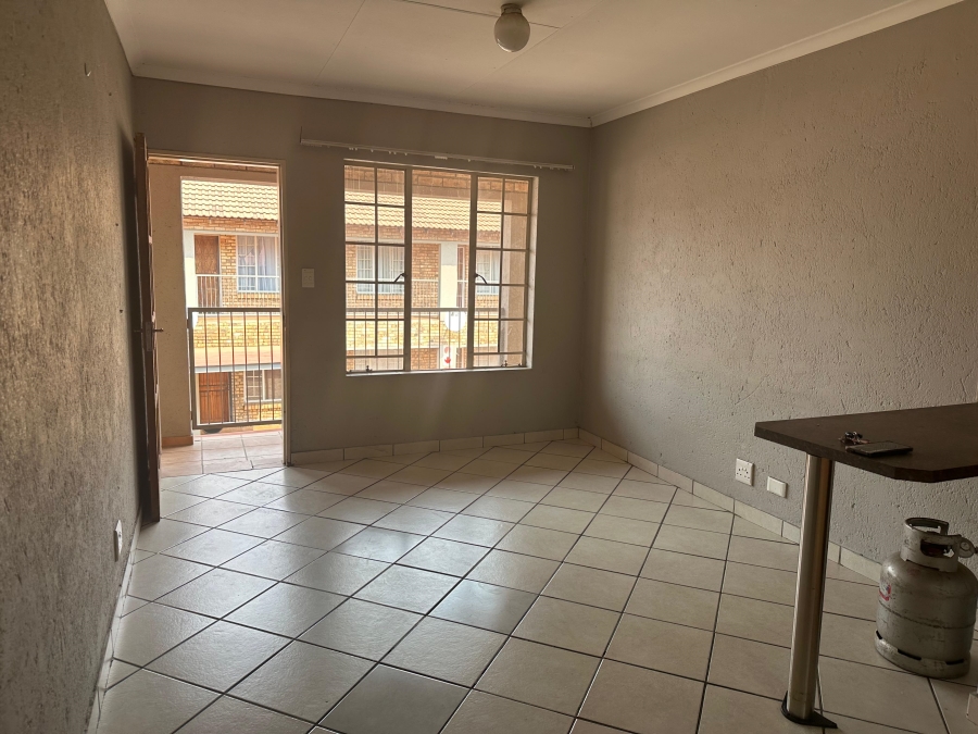 1 Bedroom Property for Sale in Rustenburg Central North West